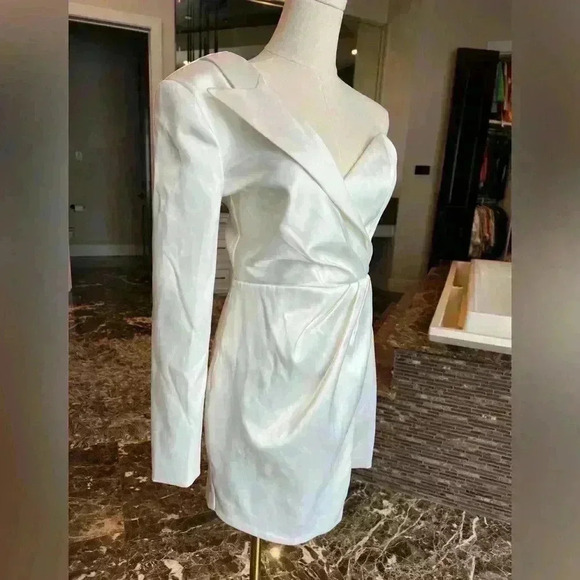 NWT- NBD Vanity Mini Dress White, Size-small - Picture 6 of 9